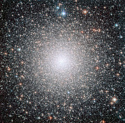 Klothopen NGC 6388, observerad av NASA/ESA:s rymdteleskop Hubble
