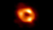 Primeira imagem do nosso buraco negro (com fundo alargado)