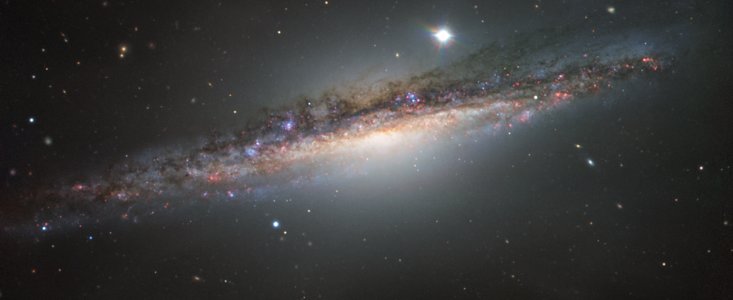 La galaxia de canto NGC 1055