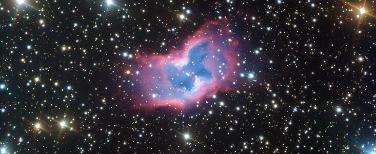 Nowe zdjęcie mgławicy planetarnej NGC 2899 uzyskane przez VLT