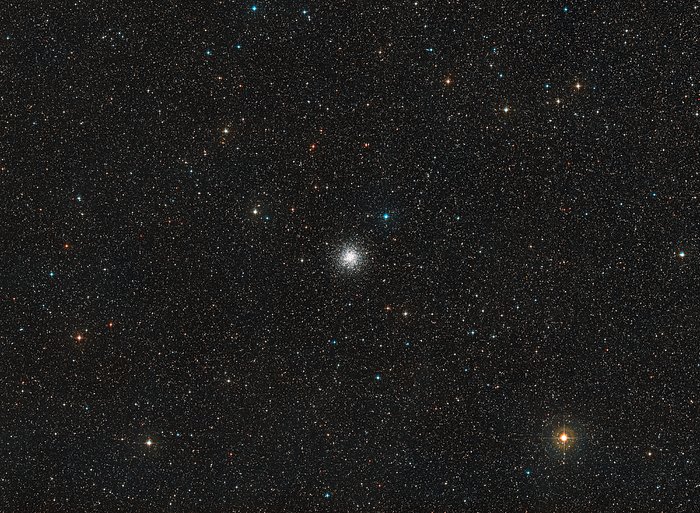 Szerokie pole widzenia wokół gromady kulistej NGC 6362