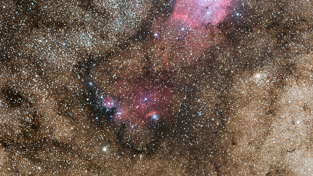 VideoZoom: oblast hvězdotvorby NGC 6559